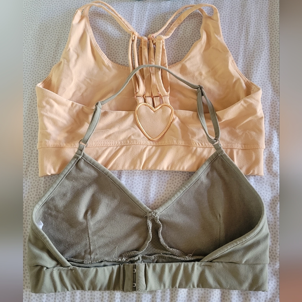Ashy Bines toned sports bras - Picture 2 of 2